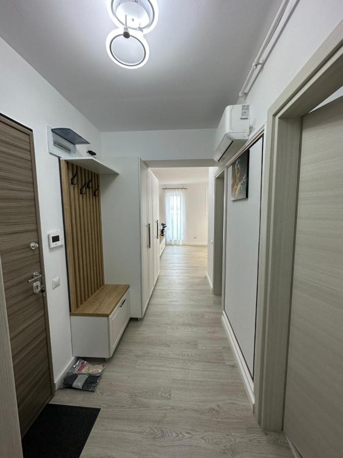 Glamart Apartment Крайова Экстерьер фото